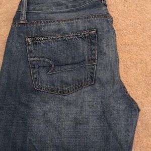 American eagle denim jeans